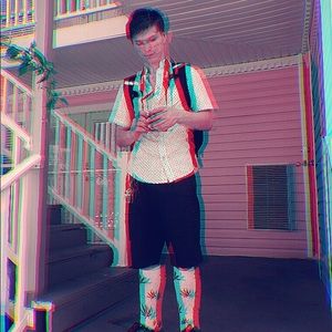 Meet your Posher, Logan